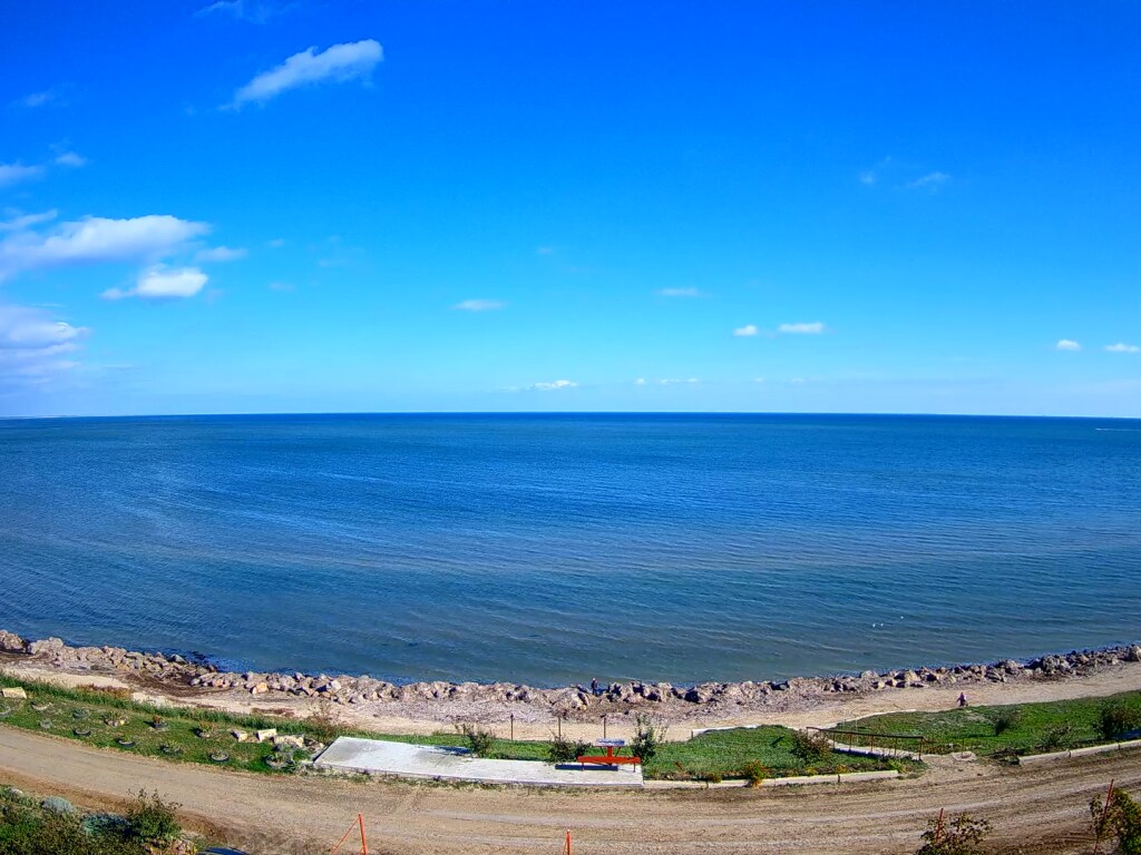 Геническ: на курортах Херсонской развернули сеть пляжных веб-камер