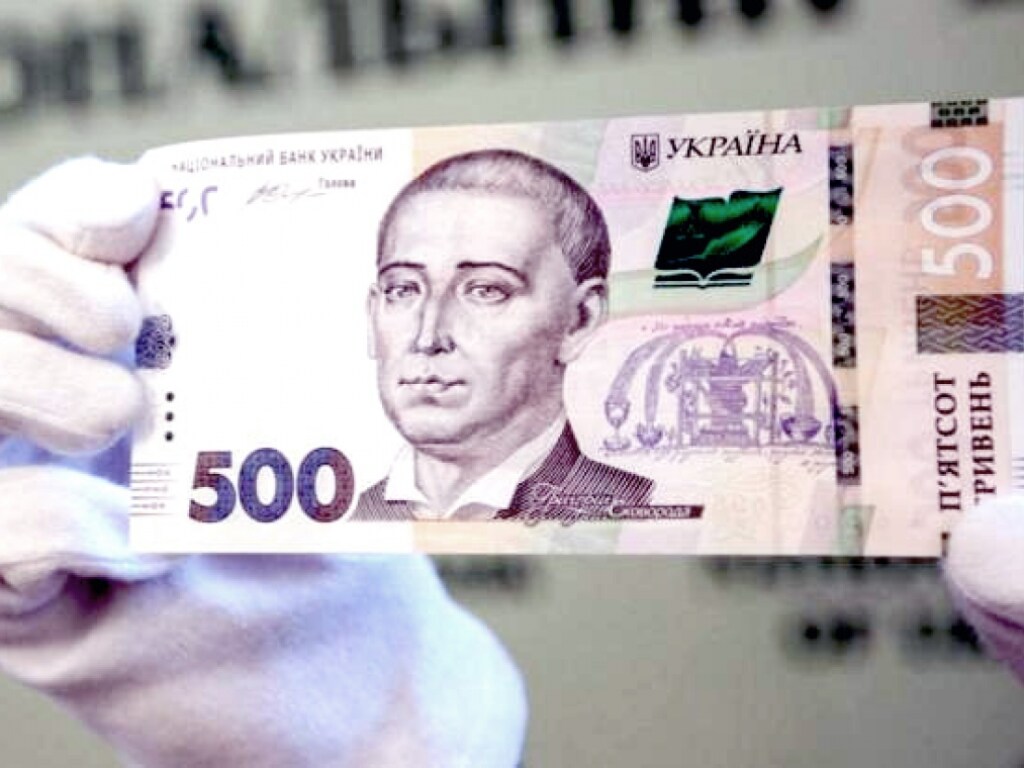 Во Львове двое киевлян пытались неоднократно пополнить мобильные счета, используя одну 500-гривневую купюру