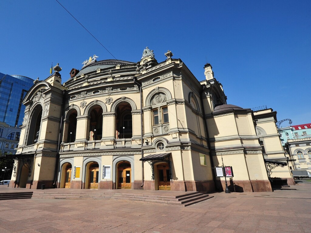 В ноябре в Национальной опере Украины впервые за карантин пройдут представления с хором и оркестром