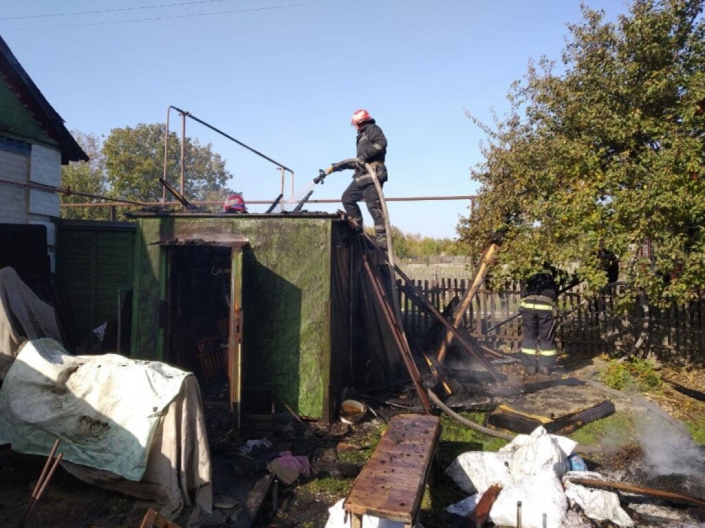 В Запорожской области горел частный дом (ФОТО)