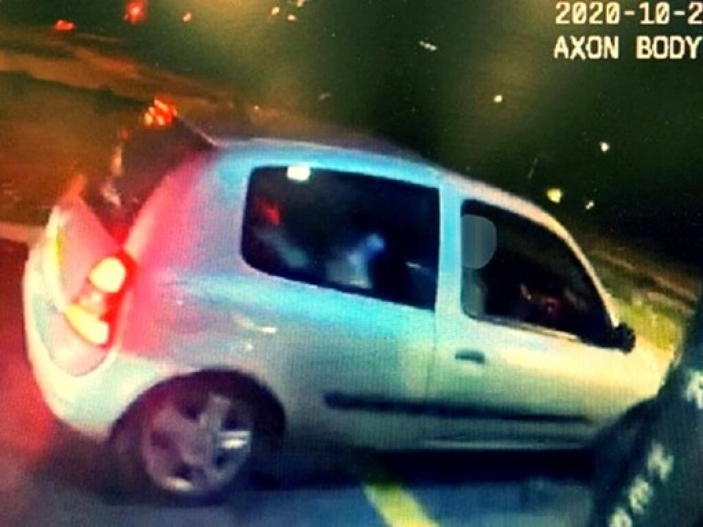 15-летний школьник для поездки в McDonald&#8217;s угнал у родителей автомобиль (ФОТО)