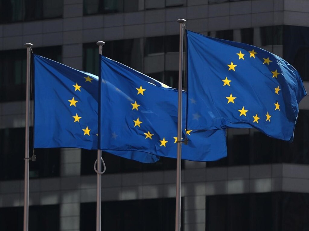 В Евросоюзе выразили обеспокоенность решением КСУ