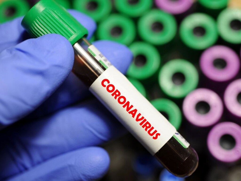 В Европе быстро распространяется новый, более заразный вид коронавируса