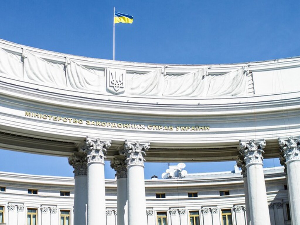 В МИД Украины рассказали о планах заключить с ЕС соглашение об открытом небе