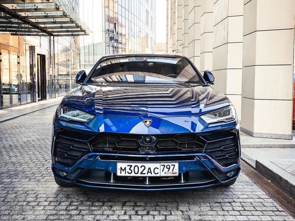 В Киеве заметили роскошный Lamborghini за 11 миллионов гривен (ФОТО)