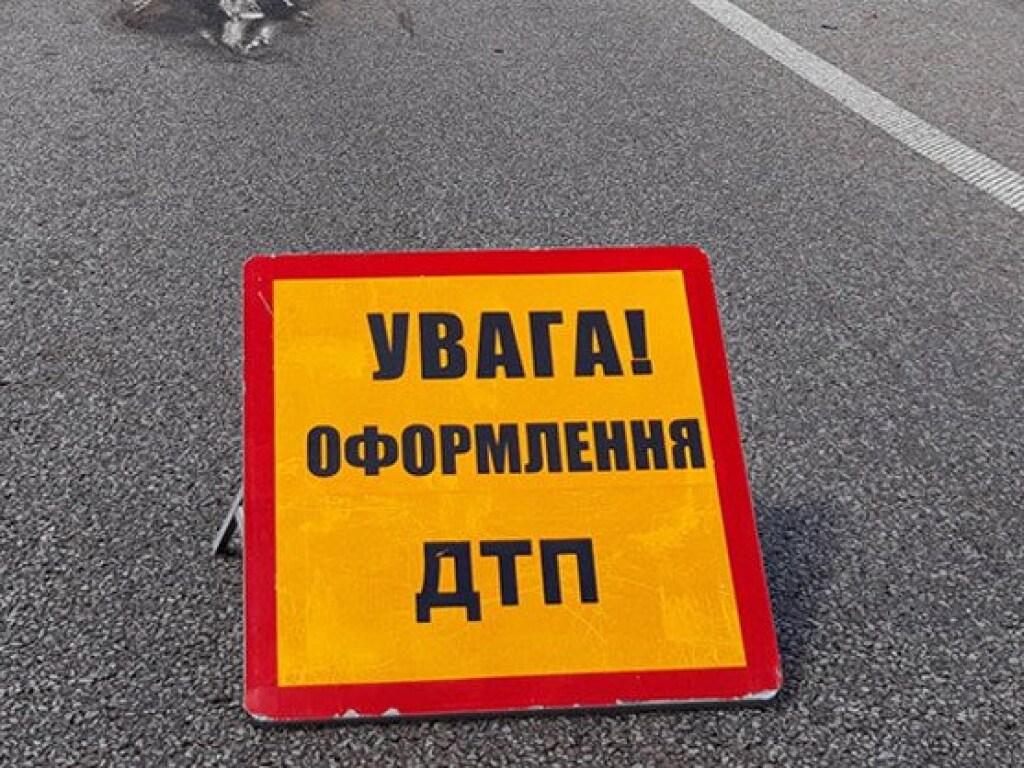 Пять авто столкнулись под Киевом: новые подробности крупного ДТП (ВИДЕО)