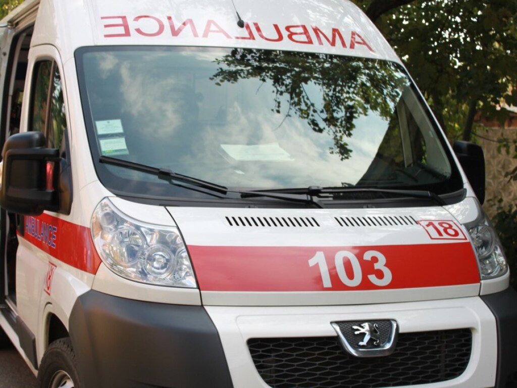 Наступил на гвоздь: На Харьковщине  ребенка госпитализировали  с диагнозом «столбняк» 