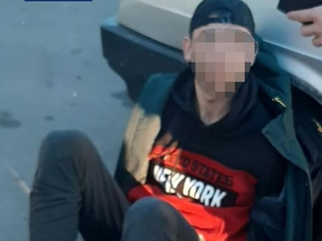 В Запорожье 21-летний дезертир промышлял грабежом (ФОТО)