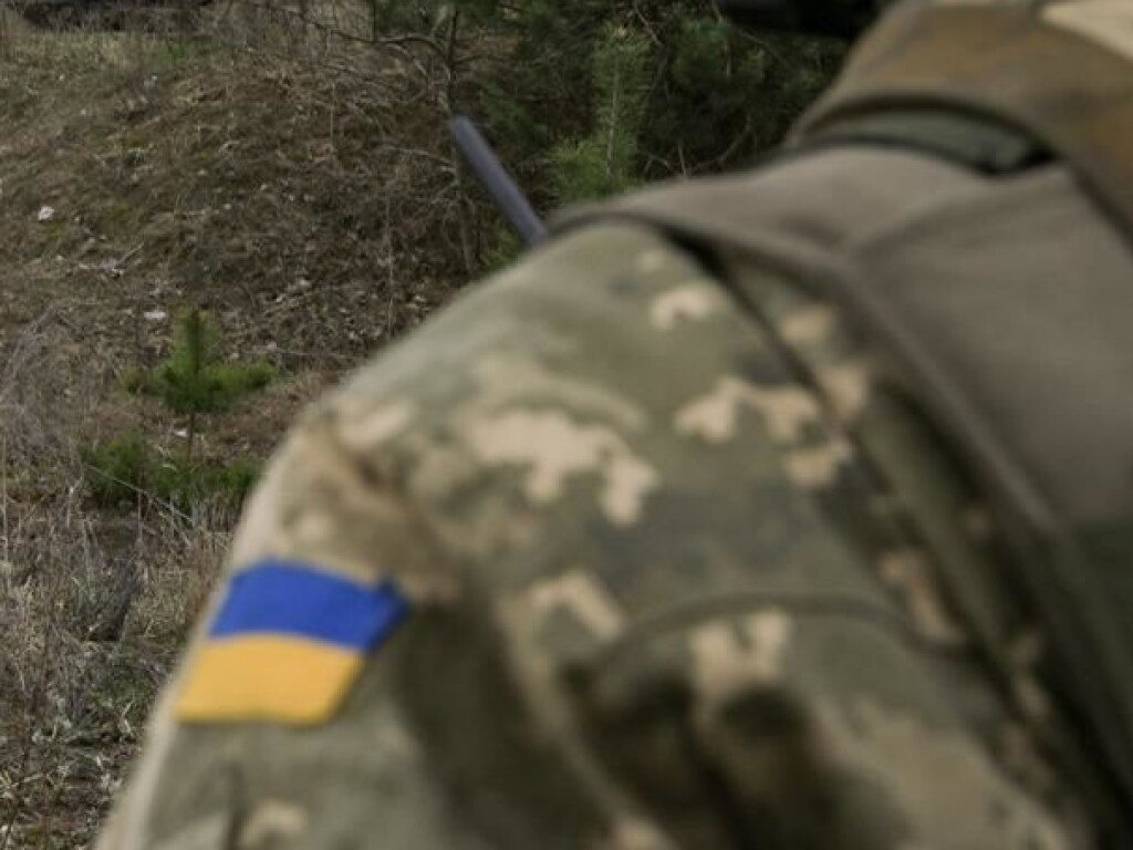В Житомирской области труп 28-летнего военного нашли в комнате отдыха воинской части
