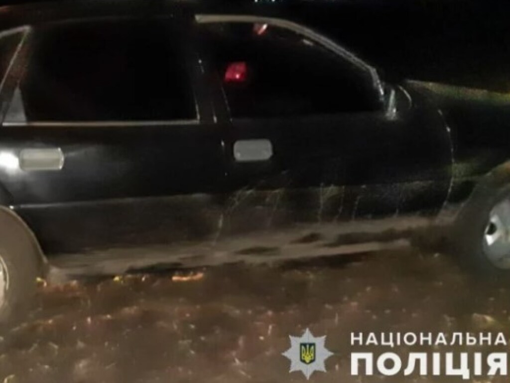 В Николаевской области гость угнал у хозяина Opel (ФОТО)