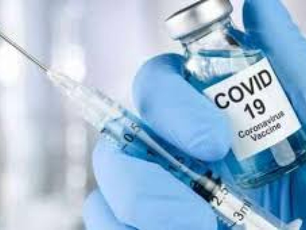 Массовая вакцинация от COVID-19 может начаться  в начале следующего года &#8212; иммунолог