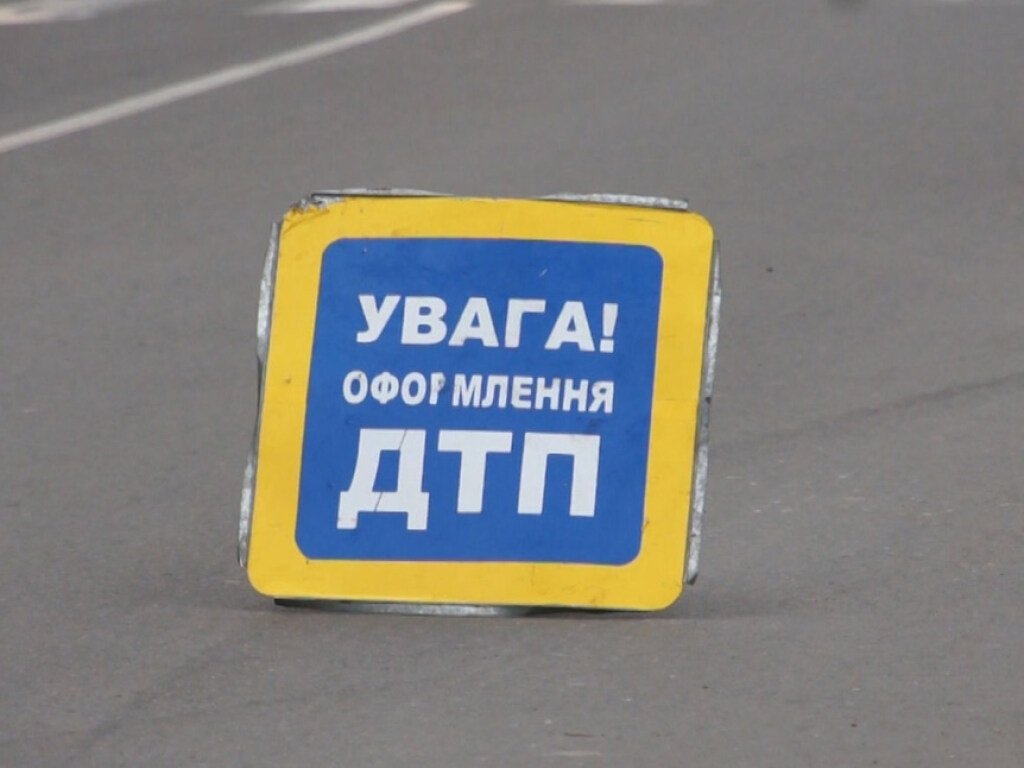 Водитель маршрутки в Одессе сбил пожилую женщину (ВИДЕО)